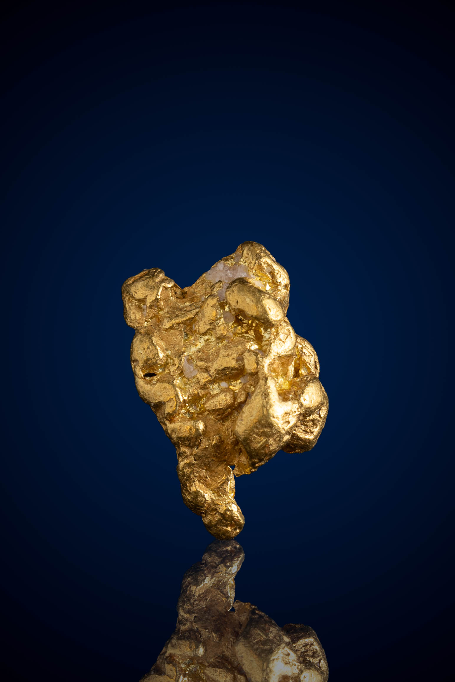 (image for) Sculptural, Organic Natural Gold Nugget - Alaska - 4.28 grams